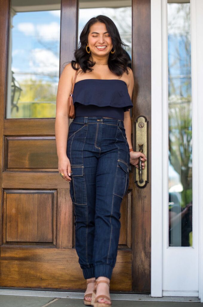 Deep blue is 1 of my best colors. If you have a cooler undertone, try taupe, white, grayish neutrals & even a light pink with these Cinq A Sept denim cargo pants.